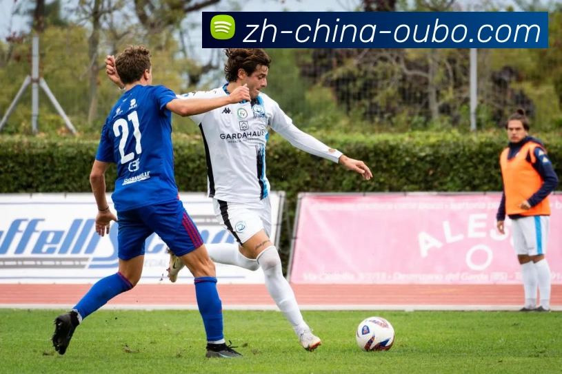 尼日利亚与塞拉利昂激战正酣谁将赢得这场非洲足球对决