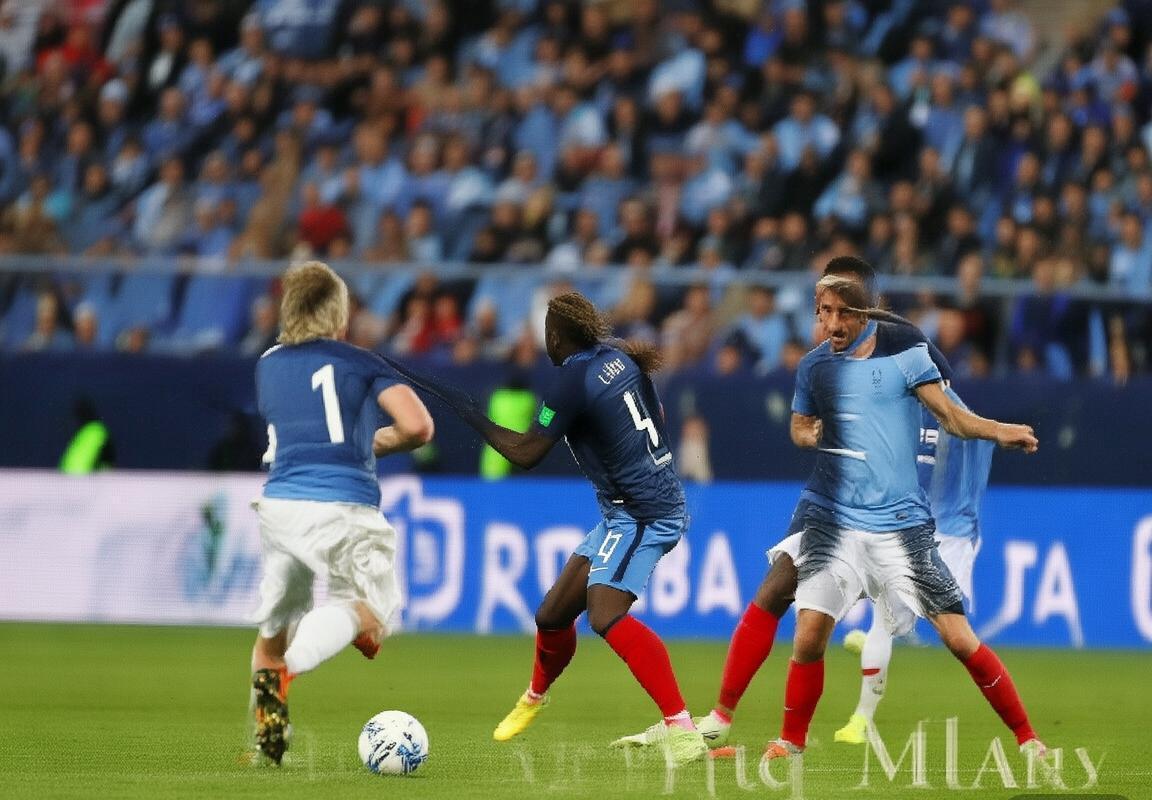 法国vs乌拉圭对决回顾：精彩瞬间与赛后深度分析(图2)